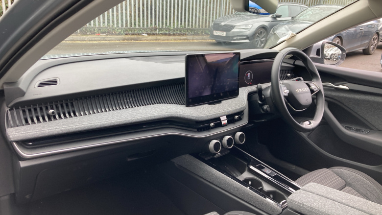 Skoda Superb 2.0 TDI SE Technology 5dr DSG Diesel Estate